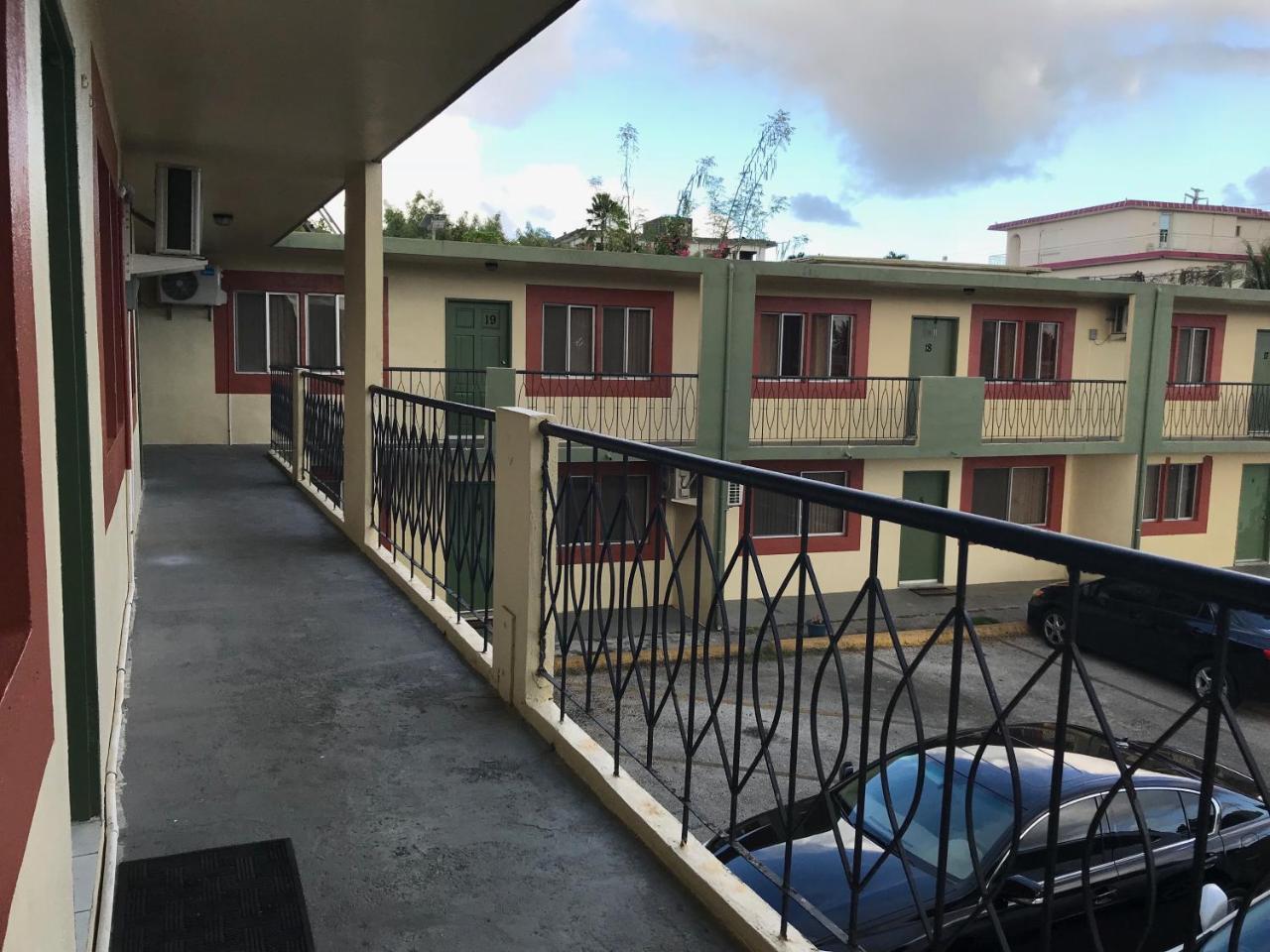 2 Bedroom / 1 Bath Only 9 Miles To Navy Base Sinajana Exterior photo